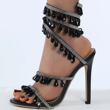 Елегантен кристал глезена каишка сватбени сандали дама тънък висок ток кристал прашка сандали 2023 Дамски обувки за обличане дизайн