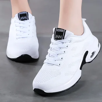 Летни дамски нови мрежести дишащи спортни обувки против хлъзгане Модни плитки уста удобни меки еднолични ежедневни обувки