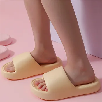 Дамски летни облаци възглавница слайдове мода плътен цвят дебел долен чехъл удобно външно облекло баня чехли за жени