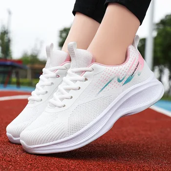 Дамски ежедневни обувки Мода Открит спорт бягане светлина луксозни маратонки дишаща ходене окото вулканизира обувка