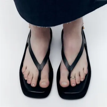 Пролет нови дамски обувки черна водоустойчива платформа дебела подметка плоско дъно сандали квадратна глава рибена кост флип toe чехли