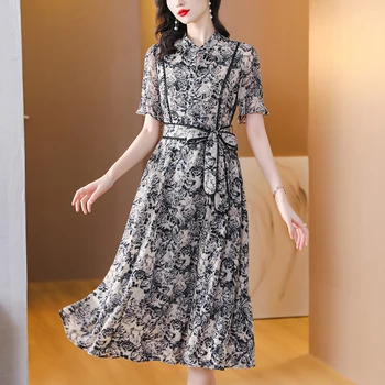 2023 Нова мода копринена печатна рокля Дамски летни елегантни фрагментирани цветя къс ръкав хлабав годни празнична рокля Вестидос