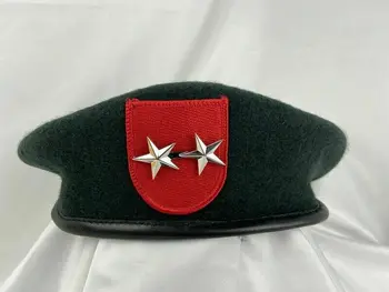 Група 7-ма специални сили на армията на САЩ Зелена барета 2-звезден генерал-майор Звание шапка