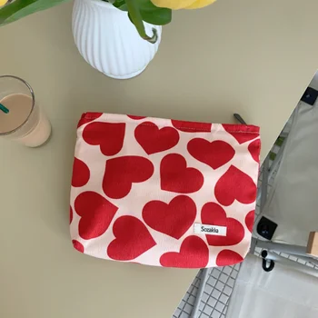 Жени кадифе големи грим чанти организатор торбичка чанта мода червено сърце отпечатани козметични чанти пътуване тоалетни миене чанти