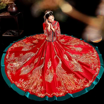 2022 Червена секси сватбена рокля реколта Cheongsam Qipao дълго традиционни китайски рокли жени паун бродерия булката традиции