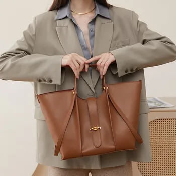 Телешка чанта с голям капацитет висококачествена чанта 2023 ниша дизайн телешка чанта чанта и чанти чанти за жени
