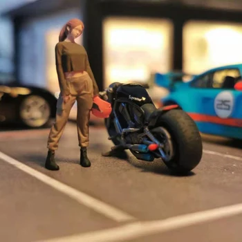 Кола момиче кукла 1:64 Мащаб автомобили модел сцена набор характер симулация смола фигура превозно средство модел играчка дисплей аксесоари