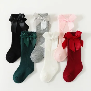 Сладък лък Бебешки момичета чорапи Плътен цвят Bowknot Бебешки дълги чорапи Есен Зима Испански Детски чорапи до коляното Socken