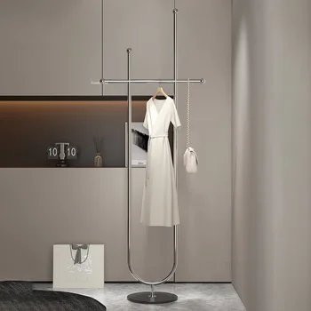 Леки луксозни метални стелажи за палта Етаж Спалня Стойка за съхранение на дома Nordic Modern Simple Standing закачалка за дрехи Мебели за хол