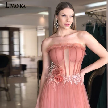 LIVANKA Trency A-line вечерно парти рокли за жена без презрамки перо 3D цвете илюзия тюл вестидос де гала персонализирани