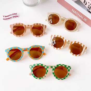 Cute Checker Нови детски панел Цвят Кръгли UV400 слънчеви очила Бебе Момчета Момичета Външна слънцезащита Слънчеви очила Детски слънчеви очила