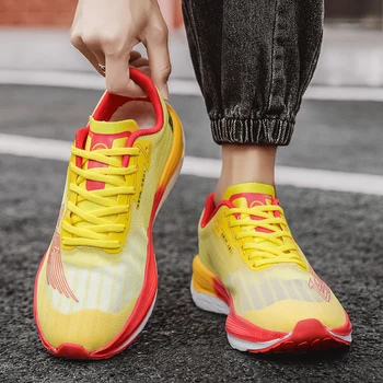 Ultralight въглеродна плоча мъжки обувки за бягане жени окото Breathalbe омекотяване атлетичен спорт джогинг обувки мъжки обучение маратонки