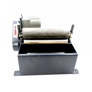 Високопроизводителен магнитен метален скрап сепаратор за машинна инструментална мелница магнитен валяк магнитен сепаратор конвейер