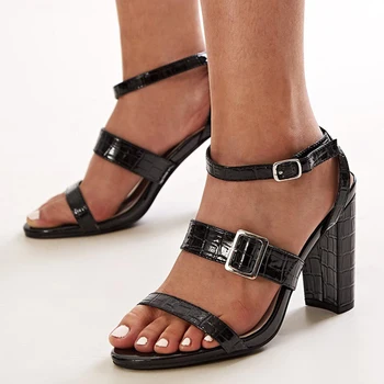 Плюс размер 35-42 Нов стил римски обувки квадратен ток ток сандали плюс размер сандали жени 2023 мода сандали жени