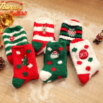 2020 Жени Нов зимен запас лосове бродирани писмо Коледа момиче чорапи удебелени коралови кадифе етаж ивици 3 двойки подаръци